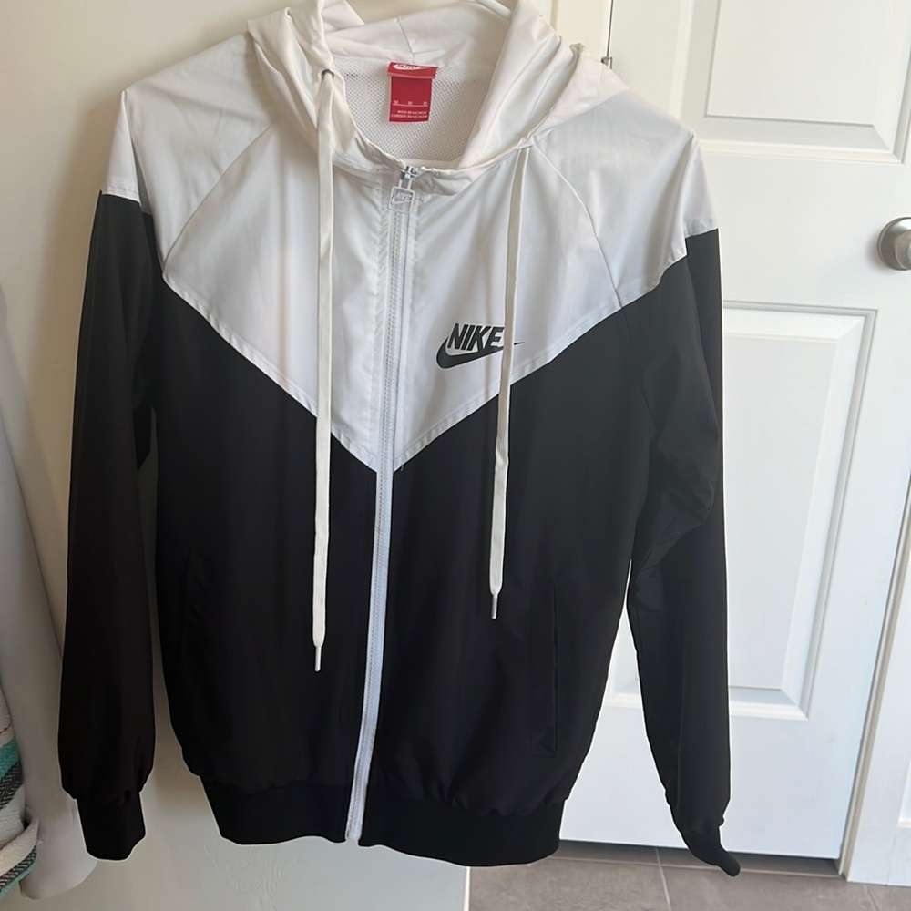 Nike windbreaker